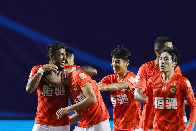 关于广州德比:广州恒大对阵广州富力之战即将拉开帷幕的信息 关于广州德比:广州恒大对阵广州富力之战即将拉开帷幕的信息