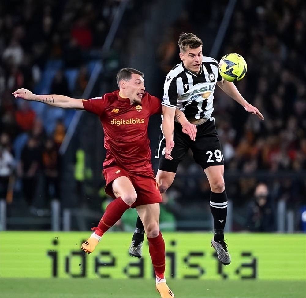 乌迪内斯年轻球员崭露头角,成为关键人物 乌迪内斯年轻球员崭露头角,成为关键人物